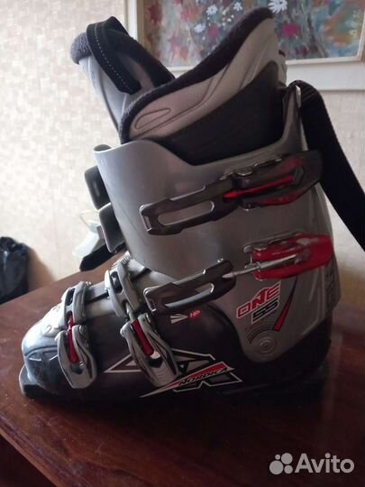 Горнолыжные ботинки