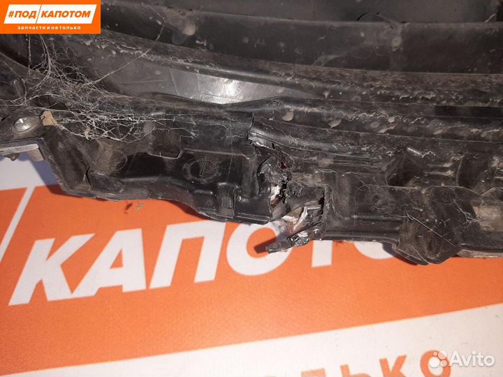 Решетка радиатора Mazda CX-5 2012 GHP950712