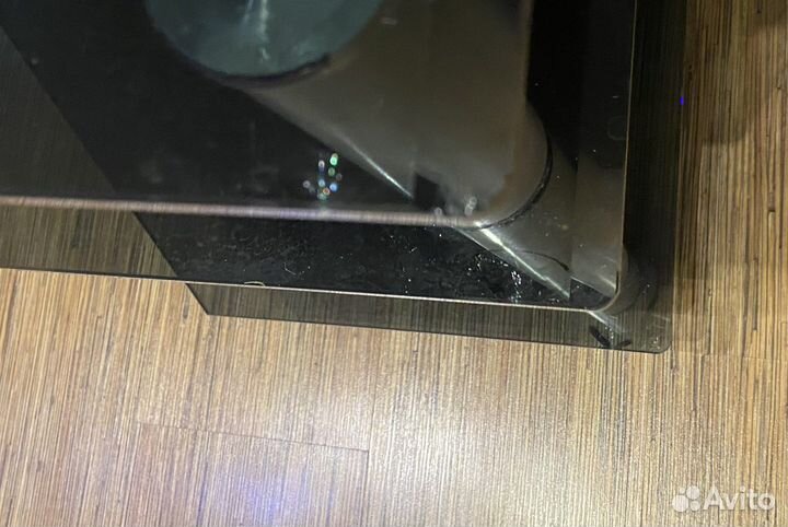 Стеклянная тумба под тв 85х50