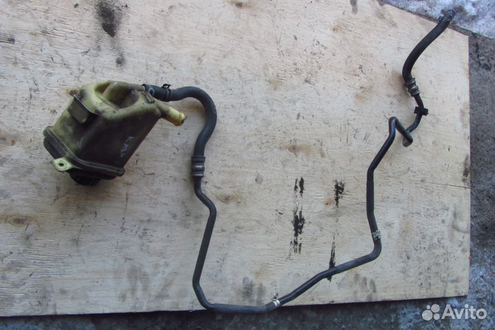 Бачок гидроусилителя на Porsche Cayenne 2003-2010