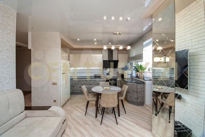 4-к. квартира, 93 м², 11/21 эт.