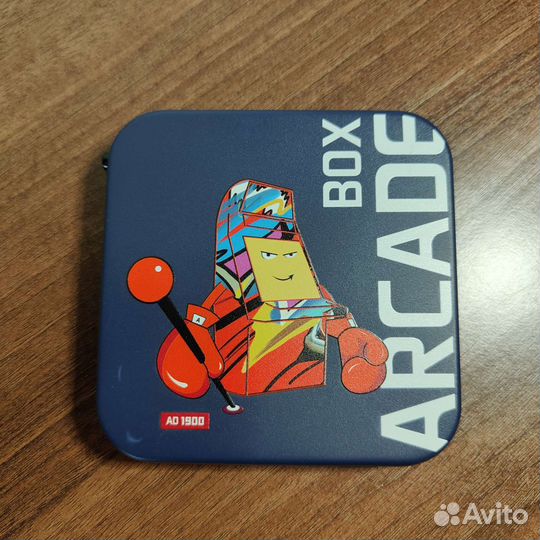 Игровая консоль ретро приставка