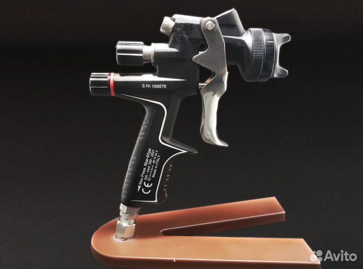 Краскопульт ANI Black clear с верхним бачком