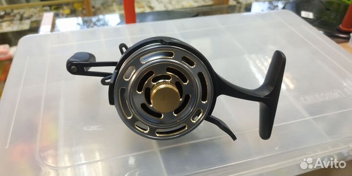 Катушка для зимней рыбалки