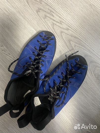 Скальные туфли mad rock