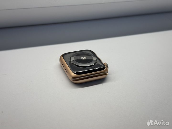 Apple Watch Series 5 40mm