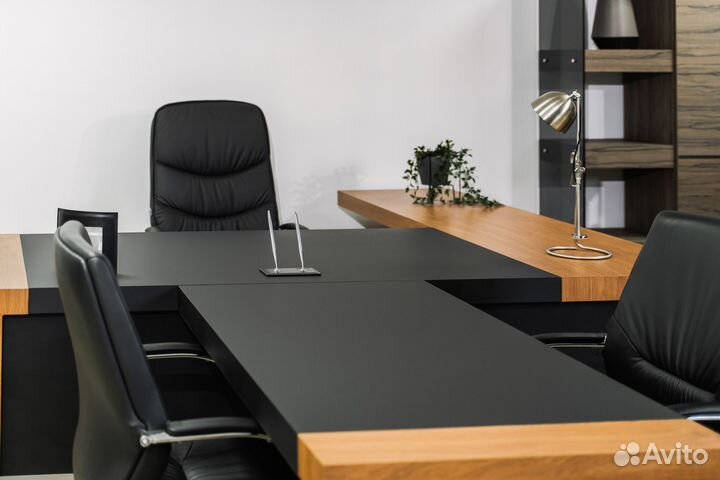 Кабинет для руководителя Kyu Dm