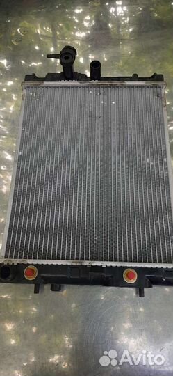 Радиатор охлаждения на nissan NS 0001-99