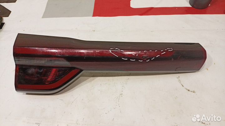 Фонарь задний левый внутренний (Chery Tiggo 7 Pro)