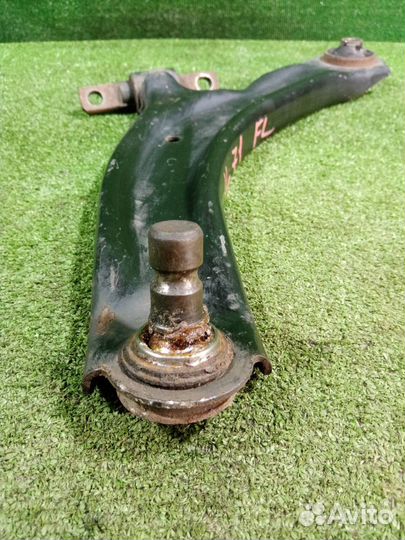 Рычаг подвески передний левый Nissan X-Trail NT31