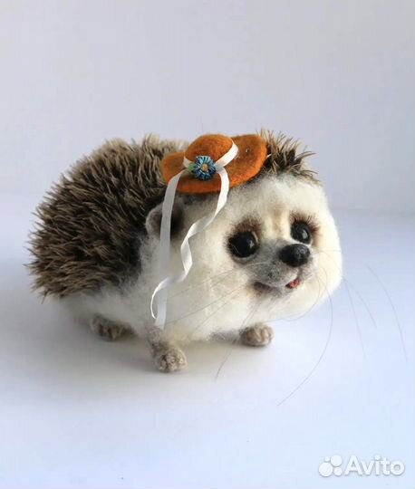 Ёжик, игрушка авторская валяная