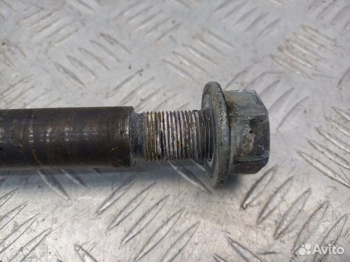 Ось переднего нижнего рычага передний левый Газ