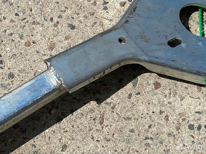 Распорка задних стоек Jaguar XF 2007-2015