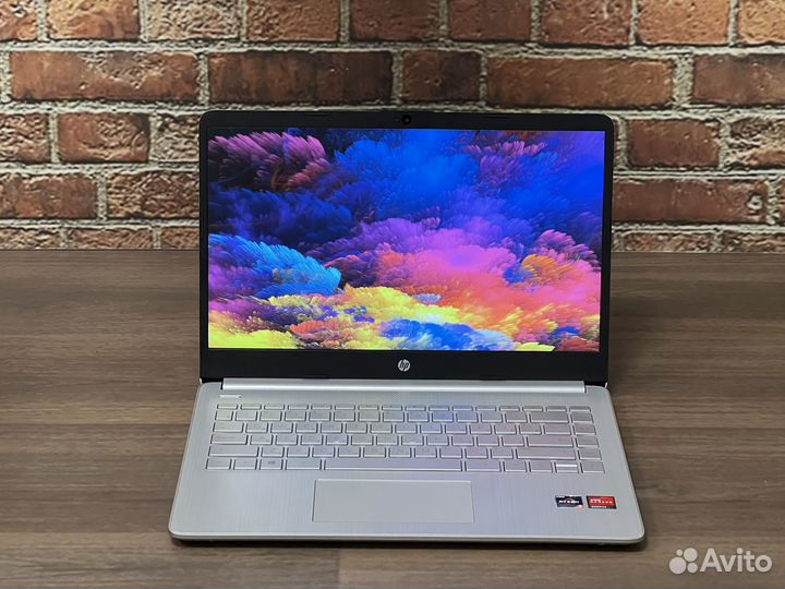 Ноутбук HP Ryzen 3/8GB/256SSD