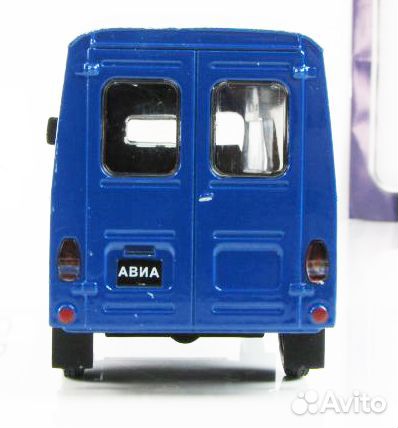 Продам модель автомобиля авиа-21Ф