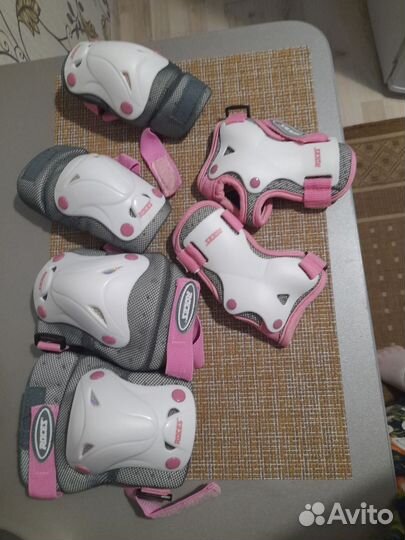 Наколенники детские (для роликов)