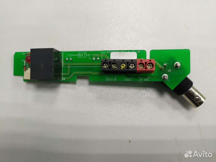 Адаптер, приемопередатчик видео RG-45 - BNC