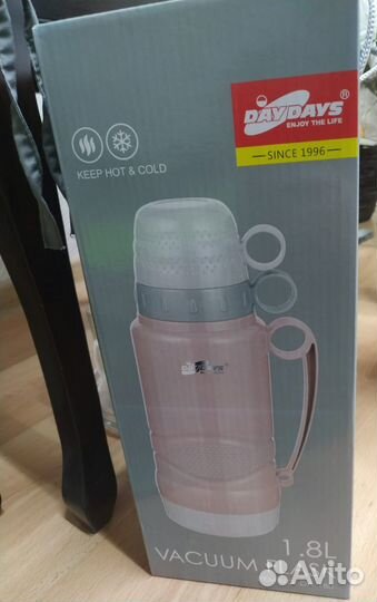 Термос новый Vacuum Flask 1.8 л зеленый