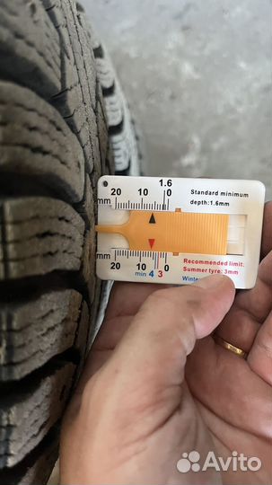 R15 Nokian Tyres Hakkapeliitta 5 185/65, PCD 4x100 DIA 54.1