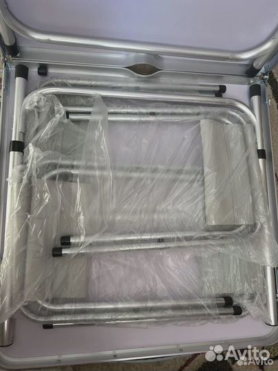 Туристический стол со стульями складной