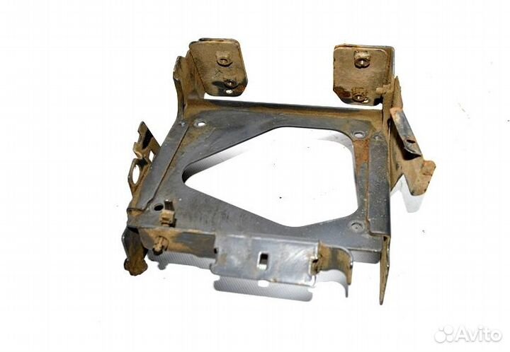 Кронштейн помпы AdBlue renault trucks Premium 2 (01.05)