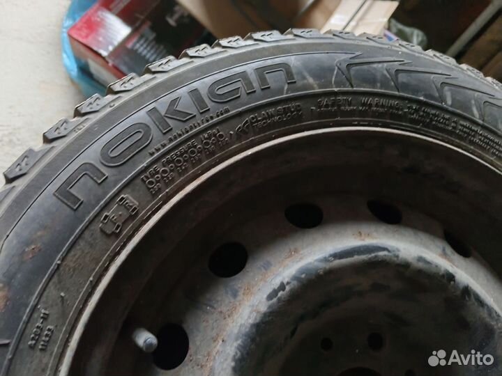 Колеса зимние Ситроен берлинго r15