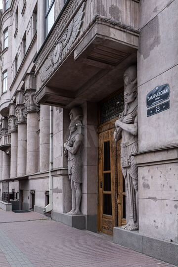 Комната 90 м², 1/5 эт.