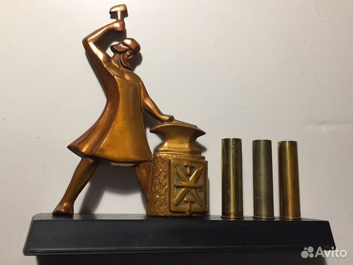 Сувенир - подставка 