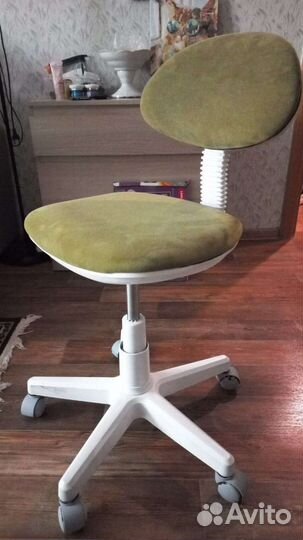 Компьютерное кресло