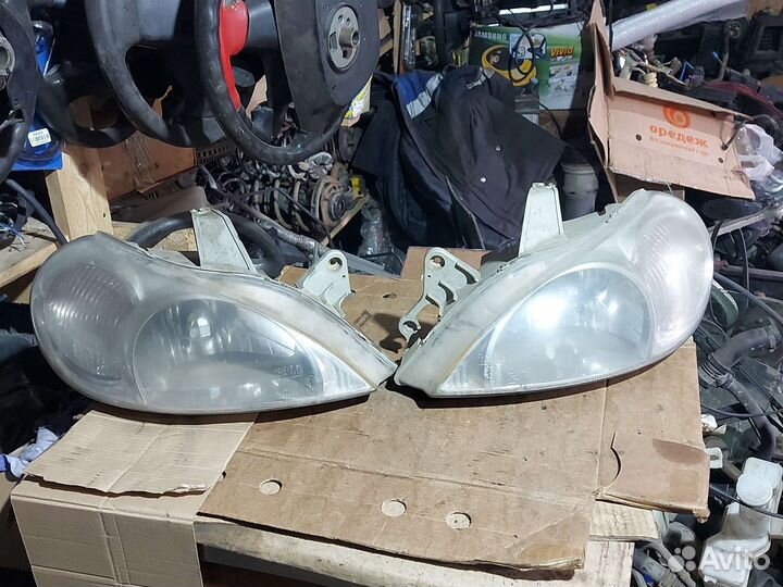 Фары для Кия Рио 1 с дефектом