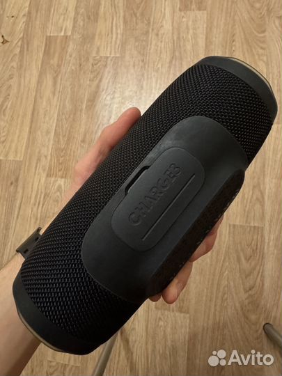 Блютус колонка jbl charge 3