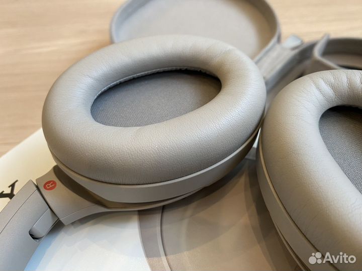 Наушники Sony WH-1000XM4 Bluetooth