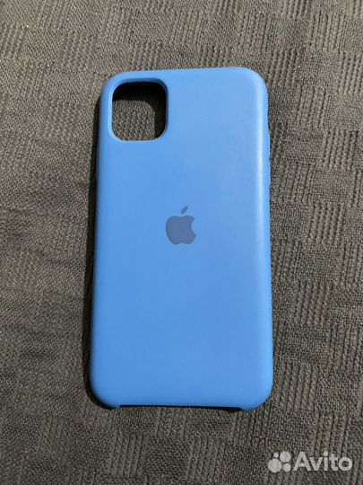 Чехол на iPhone 11