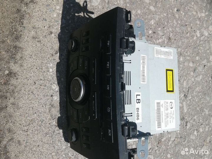 Продам магнитолу мазда 3