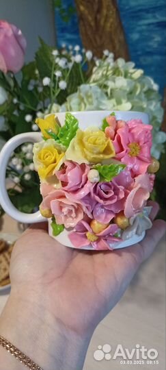 Кружка с розами ручной работы