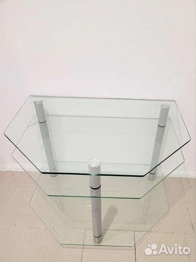 Стеклянная тумба- стол