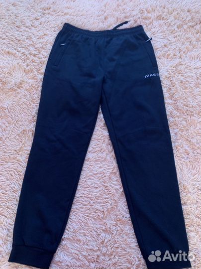 Мужской спортивный костюм на флисе nike