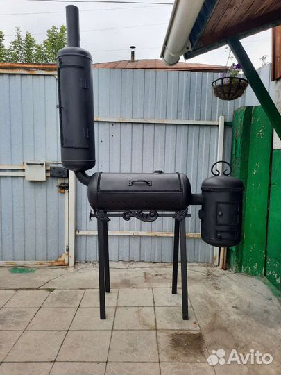 Мангал/коптильня, место для казана