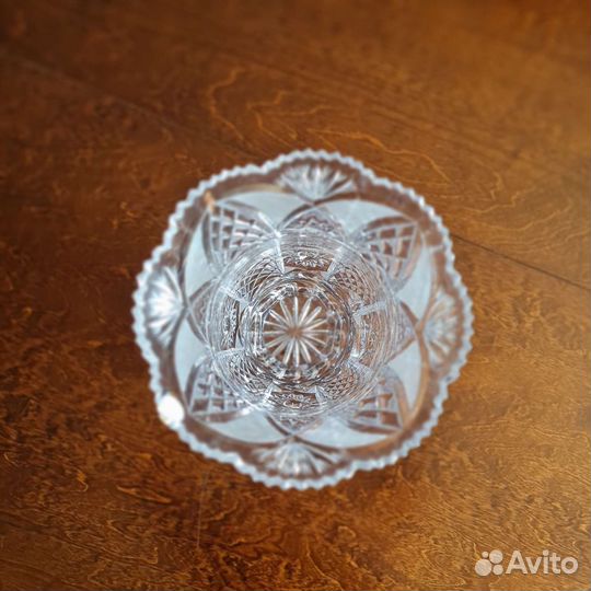 Большая хрустальная ваза для цветов Дятьково новая