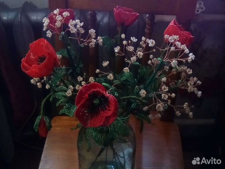 Маки из биссера