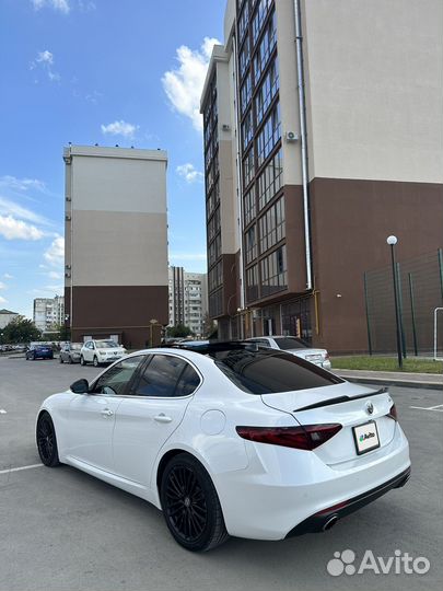 Alfa Romeo Giulia 2.0 AT, 2017, 97 000 км