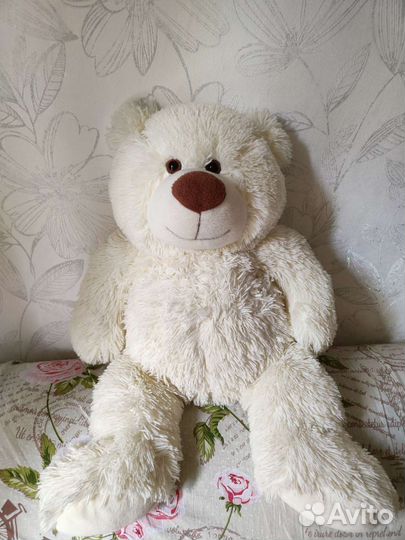 Плюшевый медведь