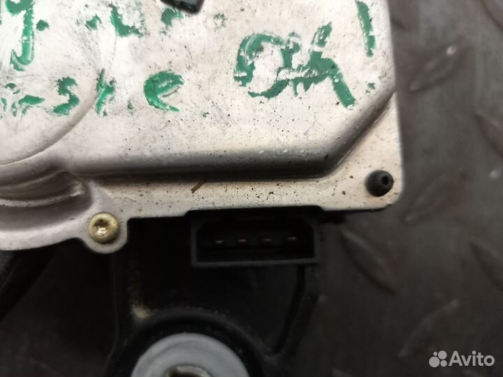 Моторчик стеклоочистителя задний Porsche Cayenne