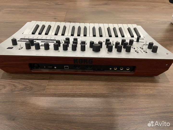 Korg Minilogue