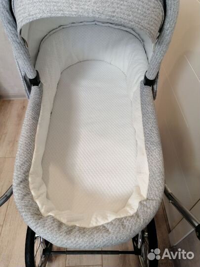 Коляска люлька Navington