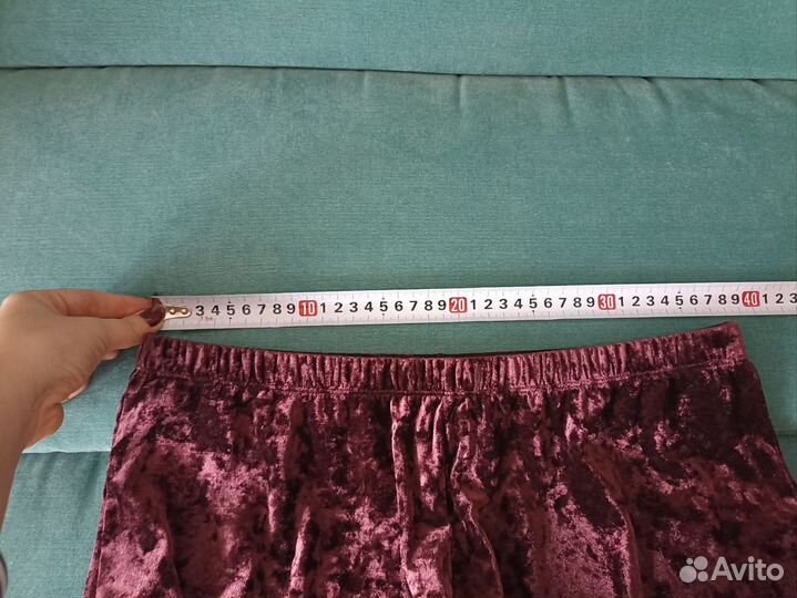 Домашние бахввтные бордовые шорты велюровые М