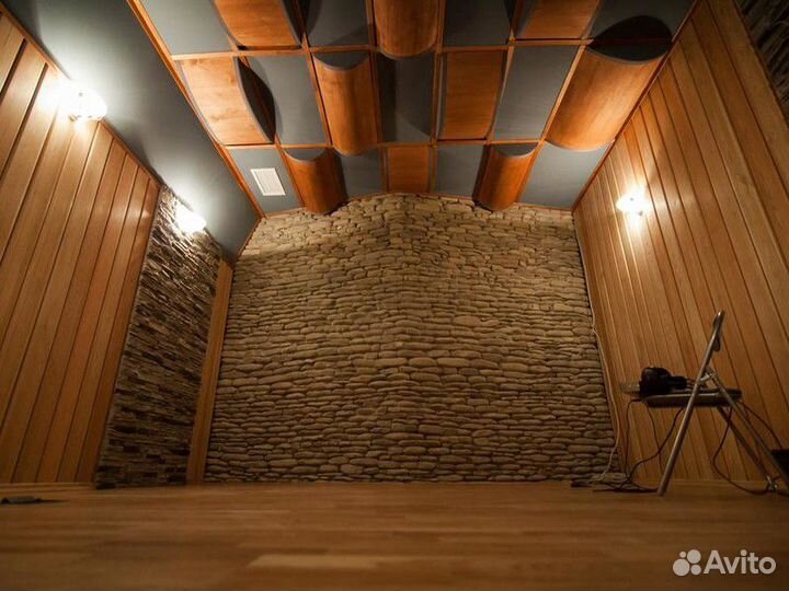 Студия звукозаписи и композитор