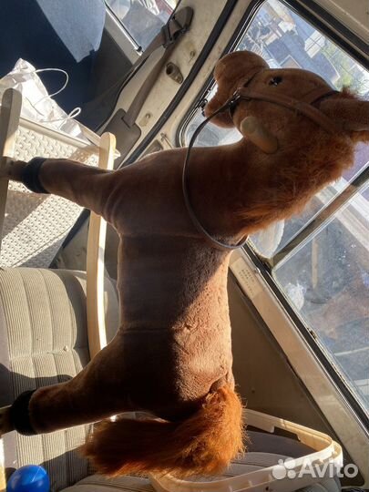 Конь качалка