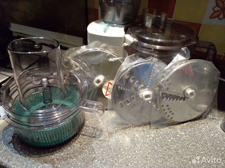 Кухонный комбайн bosch. Новый