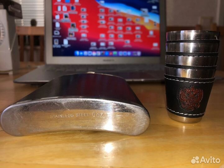 Фляжка Англия и 4 стопки Россия в коже